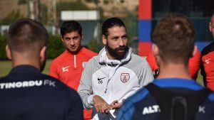 Olcay Şahan: 'Futbolcularımla gurur duyuyorum'