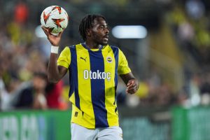 Fenerbahçe, Osayi-Samuel ile anlaşamadı