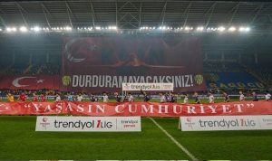 MKE Ankaragücü taraftarından TUSAŞ'a destek koreografisi