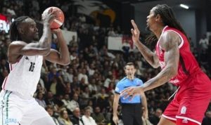 Beşiktaş Fibabanka, Karşıyaka'yı 89-82 mağlup etti