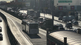 Avcılar'da metrobüste yangın paniği yaşandı