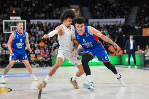 Anadolu Efes, Paris Basketbol'a 93-84 mağlup oldu