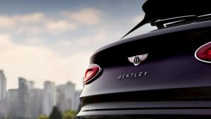 Bentley, ilk elektrikli SUV modelini 2026'da tanıtacak