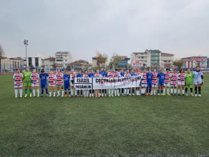 Düzce kadın futbol takımı hayali çocuklarla protesto yaptı