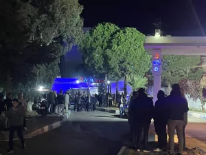 İzmir'de polis ekibine silahlı saldırı düzenlendi