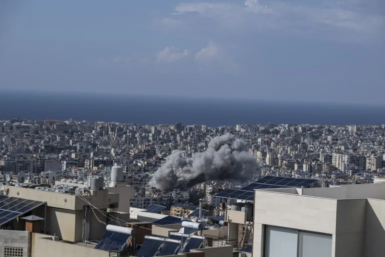 İsrail Lübnan'ın güneyine hava saldırısı düzenledi