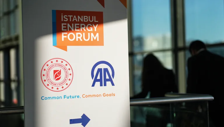 İstanbul Energy Forum başladı, enerji geleceği tartışılıyor