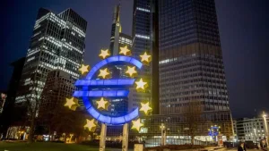 Euro Bölgesi'nde yatırımcı güveni düştü