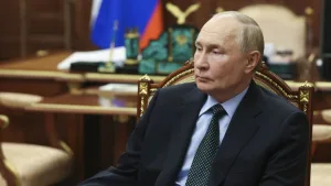 Putin nükleer misilleme doktrinini onayladı