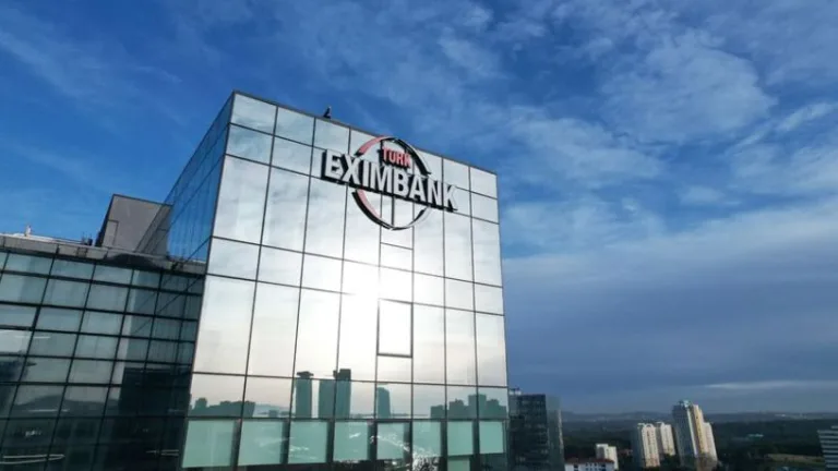 Türk Eximbank İngiltere'de finansman bonosu ihraç etti