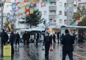 Batman'da kayyum uygulamasına halktan tepki