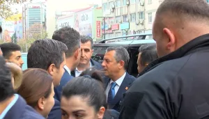 CHP MYK Esenyurt'ta tutuklu başkan gündemiyle toplandı