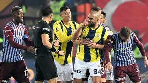 Trabzonspor – Fenerbahçe maçında top yalnızca 40 dakika oyunda kaldı