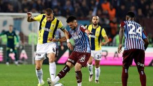 Trabzonspor – Fenerbahçe maçında kader anı 65. dakikada yaşandı