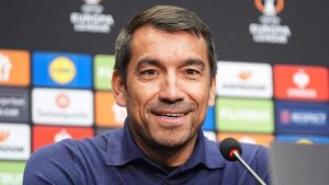 Van Bronckhorst: Takımımız canavar gibi oynadı