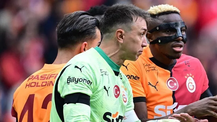 Galatasaray, Muslera'nın yerini İngiltere'den alacak kaleci ile dolduruyor