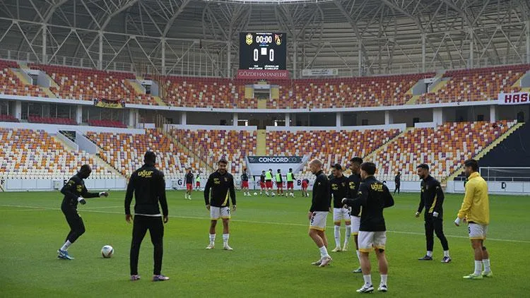 Yeni Malatyaspor 665 gün sonra seyircisiyle buluştu