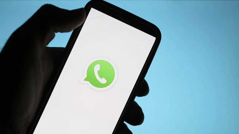 WhatsApp, iletilen mesajlara not ekleme özelliği getiriyor