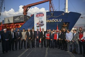 Türk STK'lar Lübnan'a 1000 ton yardım gönderdi