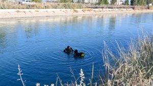 Adana'da sulama kanalında iki kardeşten biri kayboldu