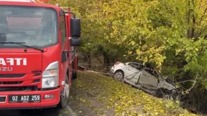 Adıyaman'da otomobil kazasında 3 kişi hayatını kaybetti