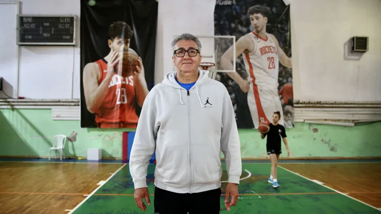 Salim Taslı, yeni basketbol yetenekleri yetiştiriyor