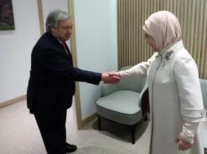 Emine Erdoğan, Guterres ile iklim konferansında bir araya geldi