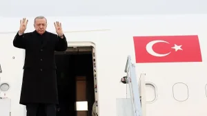 Erdoğan Riyad'a zirve için gitti