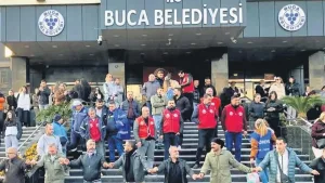 Buca’da işçiler 25 yıl sonra greve gitti