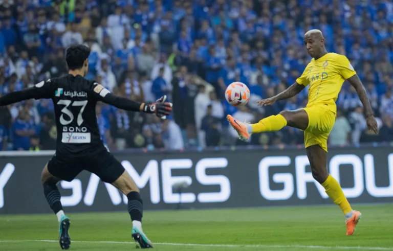 Talisca, Fenerbahçe oyuncularını sosyal medyada takibe aldı