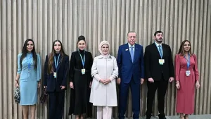 Emine Erdoğan, BM İklim Zirvesi'nde lider eşleriyle bir araya geldi