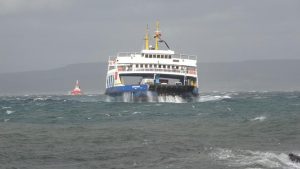 Güney Marmara'da fırtına nedeniyle feribot seferleri iptal edildi