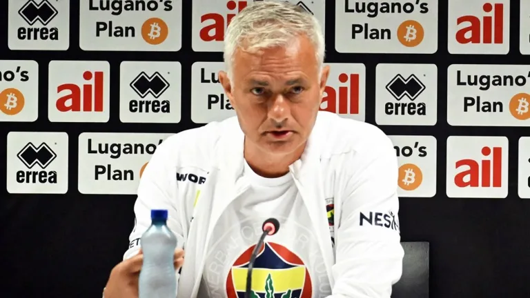 Jose Mourinho, Ronaldo transferi haberlerini yalanladı