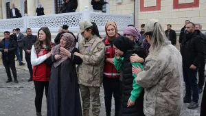 Kalp krizi nedeniyle hayatını kaybeden korucular toprağa verildi