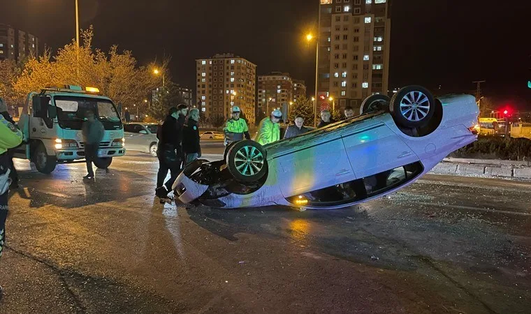 15 yaşındaki çocuk direksiyon başında, 4 kişi yaralandı