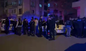 polis havai fişekli asker eğlencesine baskın düzenledi