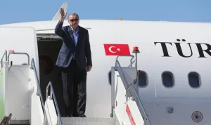 Erdoğan, Suudi Arabistan'da zirveye katıldı