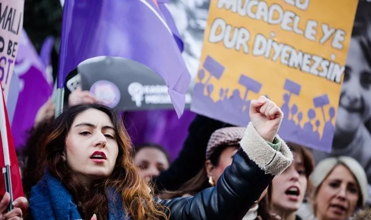 İstanbul'da 25 Kasım eyleminde 168 kişi gözaltına alındı