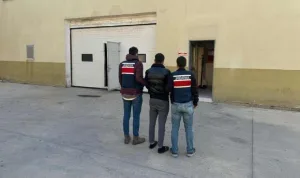 Gaziantep'te göçmen kaçakçılığı organizatörü tutuklandı