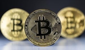 Bitcoin tarihi zirveye ulaştı, direnç seviyesi kırıldı!