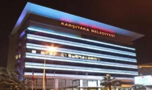 Karşıyaka Belediyesi çalışanları TİS anlaşması imzaladı