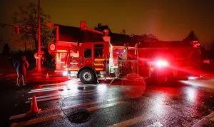 ABD'de bomba kasırgası nedeniyle 600 bin kişi elektriksiz kaldı