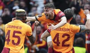 Galatasaray, Yunus Akgün ile Osimhen takasında plan yapıyor