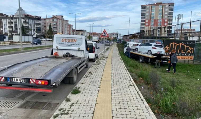 Samsun'da otomobil takla attı: Baba ve 2 oğlu yaralı