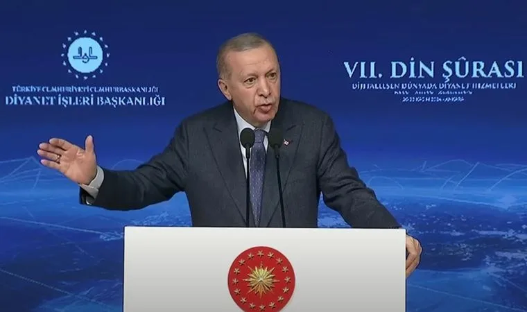 Erdoğan RTÜK'e cübbe ve tarikat için tedbir almaya çağırdı