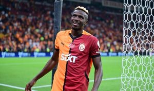 Victor Osimhen, Galatasaray'la antrenmanlara döndü