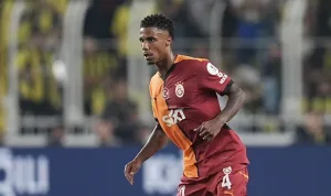 Galatasaray'da Ismail Jakobs sakatlandı