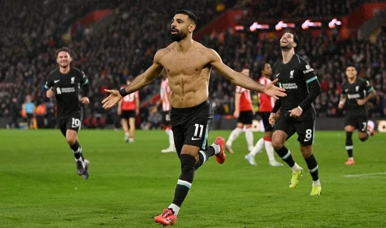 Liverpool Southampton'ı 3-2 yenerek puan farkını 8'e çıkardı