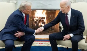 Trump, Biden ile Beyaz Saray'da buluştu