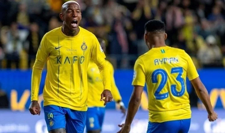 Anderson Talisca, Fenerbahçe'ye transfer olmaya ikna edildi